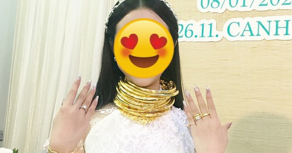 Cô dâu Vbiz được tặng 13 cây vàng hồi môn, tính số lãi chỉ sau 4 năm cưới mà choáng váng 29 Cô dâu Vbiz được tặng 13 cây vàng hồi môn, tính số lãi chỉ sau 4 năm cưới mà choáng váng l1 17453315333621788369882 252 74 583 604 crop 17453315492512011195638 1745336123772 1745336124128635816440 10 0 410 764 crop 1745336342149776495654jpg