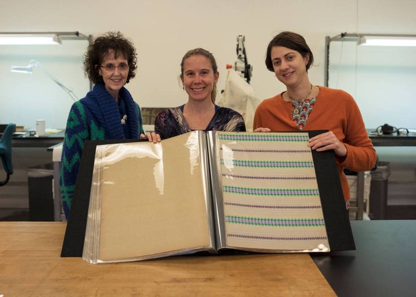 Cuốn sách Cuốn sách