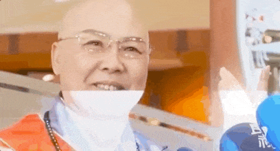 Nữ thần 18+ thành ni cô gây tranh cãi, ăn thịt, sống xa hoa, tuyển 4 “hồng hài nhi” làm hộ pháp- Ảnh 6.