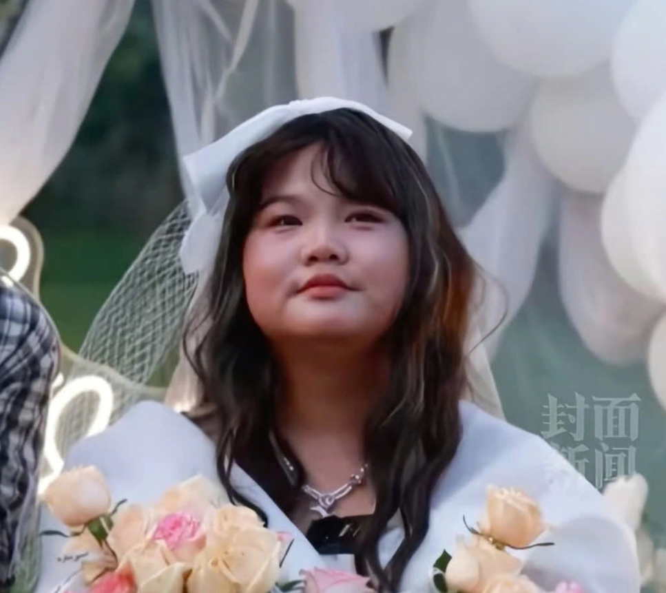 Chàng trai qua đời để lại toàn bộ tiền cho bạn gái chữa bệnh hiểm nghèo: Anh ước kiếp sau có thể gặp lại em- Ảnh 2. Chàng trai qua đời để lại toàn bộ tiền cho bạn gái chữa bệnh hiểm nghèo: Anh ước kiếp sau có thể gặp lại em- Ảnh 2.