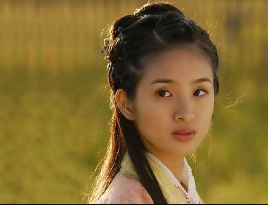 Ba thế hệ diễn viên đóng vai Hoàng Dung hội ngộ- Ảnh 3.