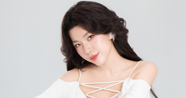 Mỹ nhân Việt duy nhất đổi đời nhờ liên tục làm rơi đồ, đẹp như hoa như ngọc cứ xuất hiện là bùng nổ visual lamoon7 1755793134804 1755793135026951534821 14 0 386 710 crop 17557931669371163682927png