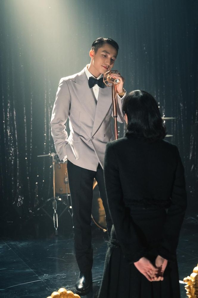 Cặp đôi hàng đầu Vbiz 2 lần bị