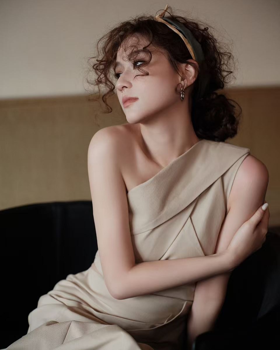 Cuộc sống xa hoa của mỹ nữ bước ra từ