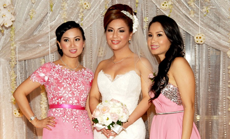 Nữ ca sĩ có em gái là tỷ phú nói thẳng 1 điều khi bị nhận xét