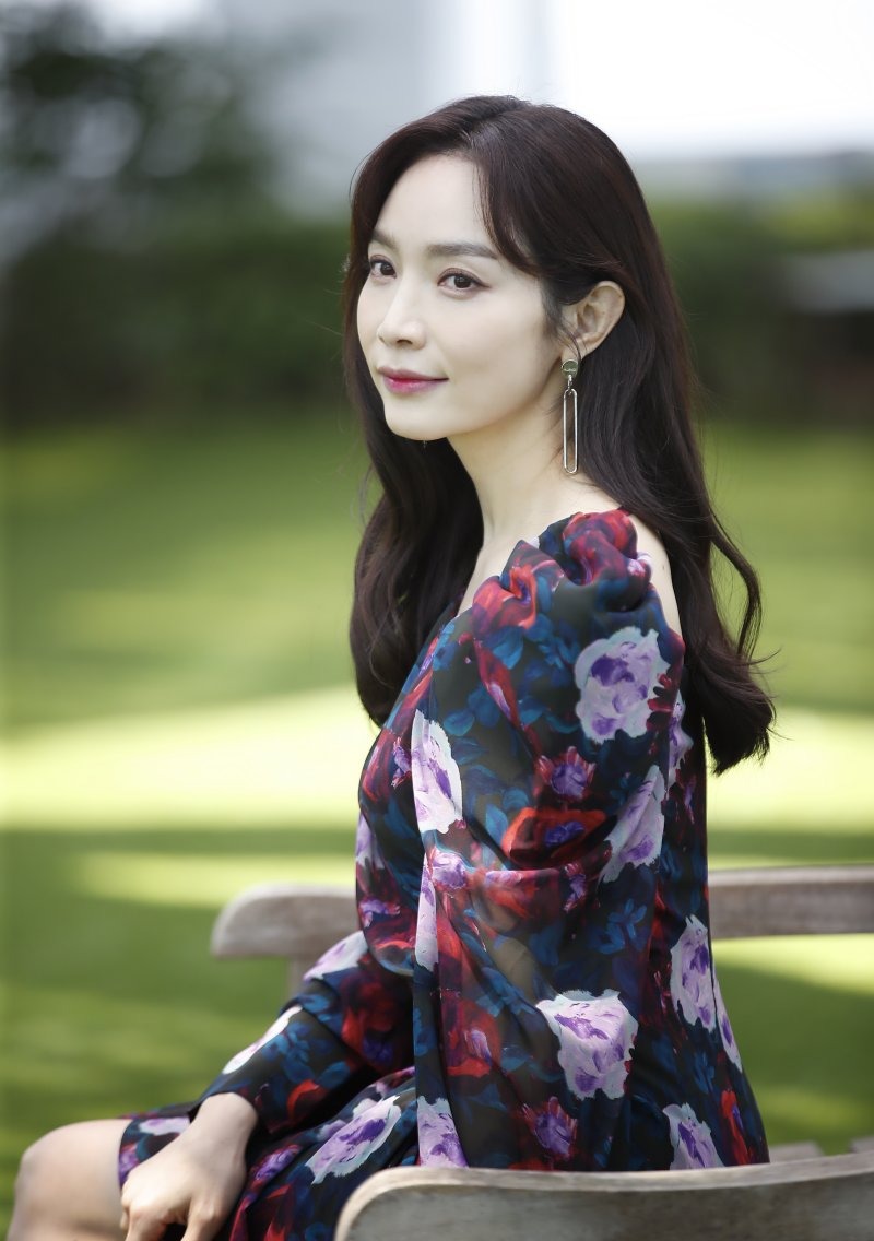 Nữ diễn viên kết thúc cuộc hôn nhân địa ngục chỉ sau 12 ngày, do bị chồng hành hung đến sảy thai giờ ra sao?- Ảnh 7. Nữ diễn viên kết thúc cuộc hôn nhân địa ngục chỉ sau 12 ngày, do bị chồng hành hung đến sảy thai giờ ra sao?- Ảnh 7.