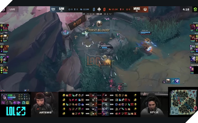 Levi thành công có được mạng hạ gục đầu tiên