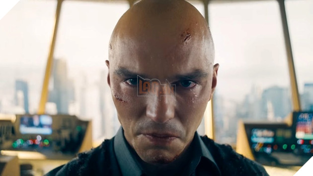 Hình ảnh về sao nam Nicholas Hoult trong phim Superman.