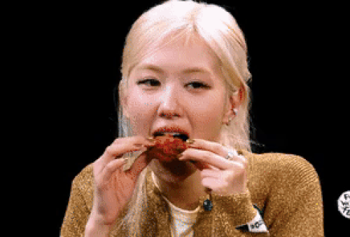 Dân mạng không buông tha cho Lisa (BLACKPINK)- Ảnh 5.