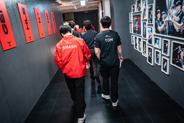 T1 cần phải chốt tương lai của mình T1 cần phải chốt tương lai của mình