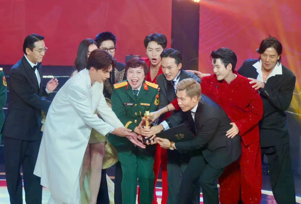 Quy trình nghiêm ngặt gửi Mưa Đỏ đi Oscar- Ảnh 1.