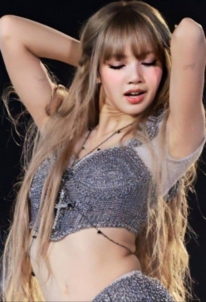 Hình thể siêu thực của Lisa (BLACKPINK)- Ảnh 14.