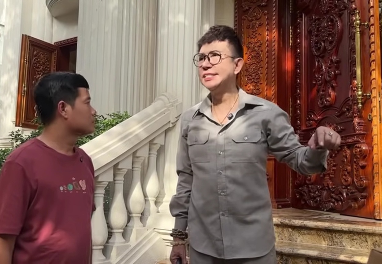 Nam ca sĩ từng bị Hoài Linh cấm hát 1 năm, giờ sở hữu dinh thự nghìn tỷ TP.HCM- Ảnh 2.