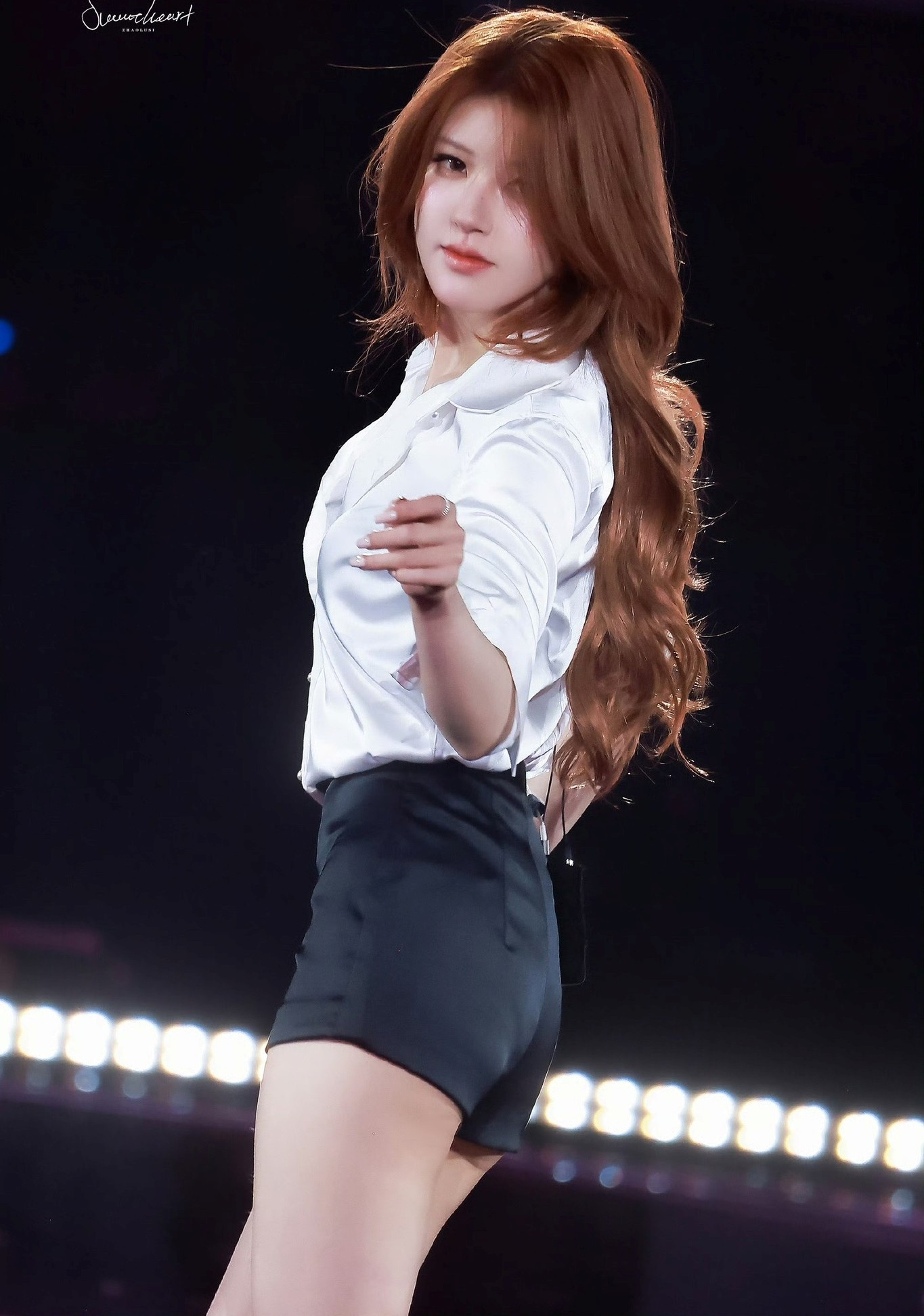 Triệu Lộ Tư đón tin vui- Ảnh 4.