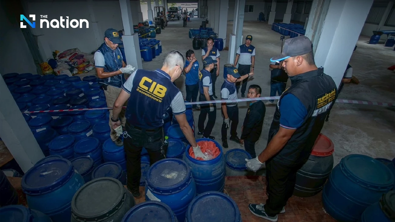 Thái Lan bắt giữ hàng chục tấn lòng lợn bẩn nhập lậu từ Trung Quốc- Ảnh 1.