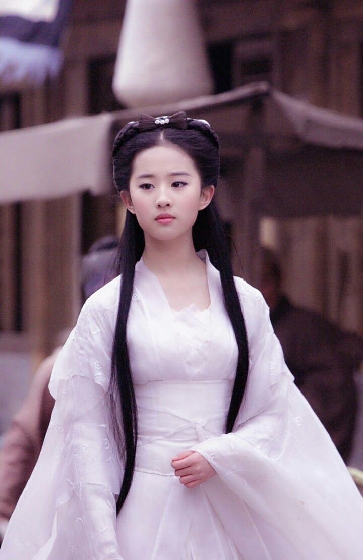 10 mỹ nhân đẹp nhất phim Kim Dung: Lưu Diệc Phi chỉ xếp thứ 5, hạng 1 không ai có thể sánh bằng- Ảnh 7.