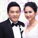 Vợ kém 17 tuổi của Lam Trường: 6 tuổi được mẹ dắt tới cho chồng bế trên tay lt2 1748587009395909576724 0 0 293 468 crop 1748587035976678329183 1748616786873 1748616787230639697331 0 0 400 764 crop 17486168773251384431076jpg