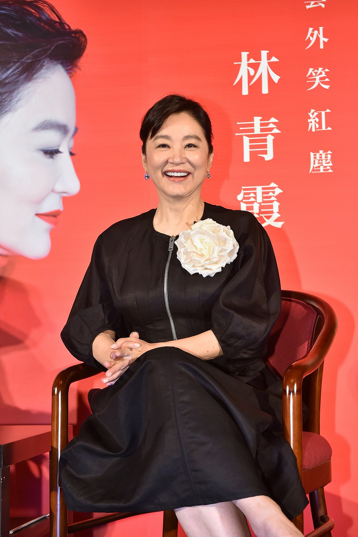 Mỹ nhân số hưởng nhất showbiz: Ở biệt thự 5000m2, mỗi tháng tiền ăn hết 2 tỷ, cát xê 17 tỷ vẫn chê ít- Ảnh 5.