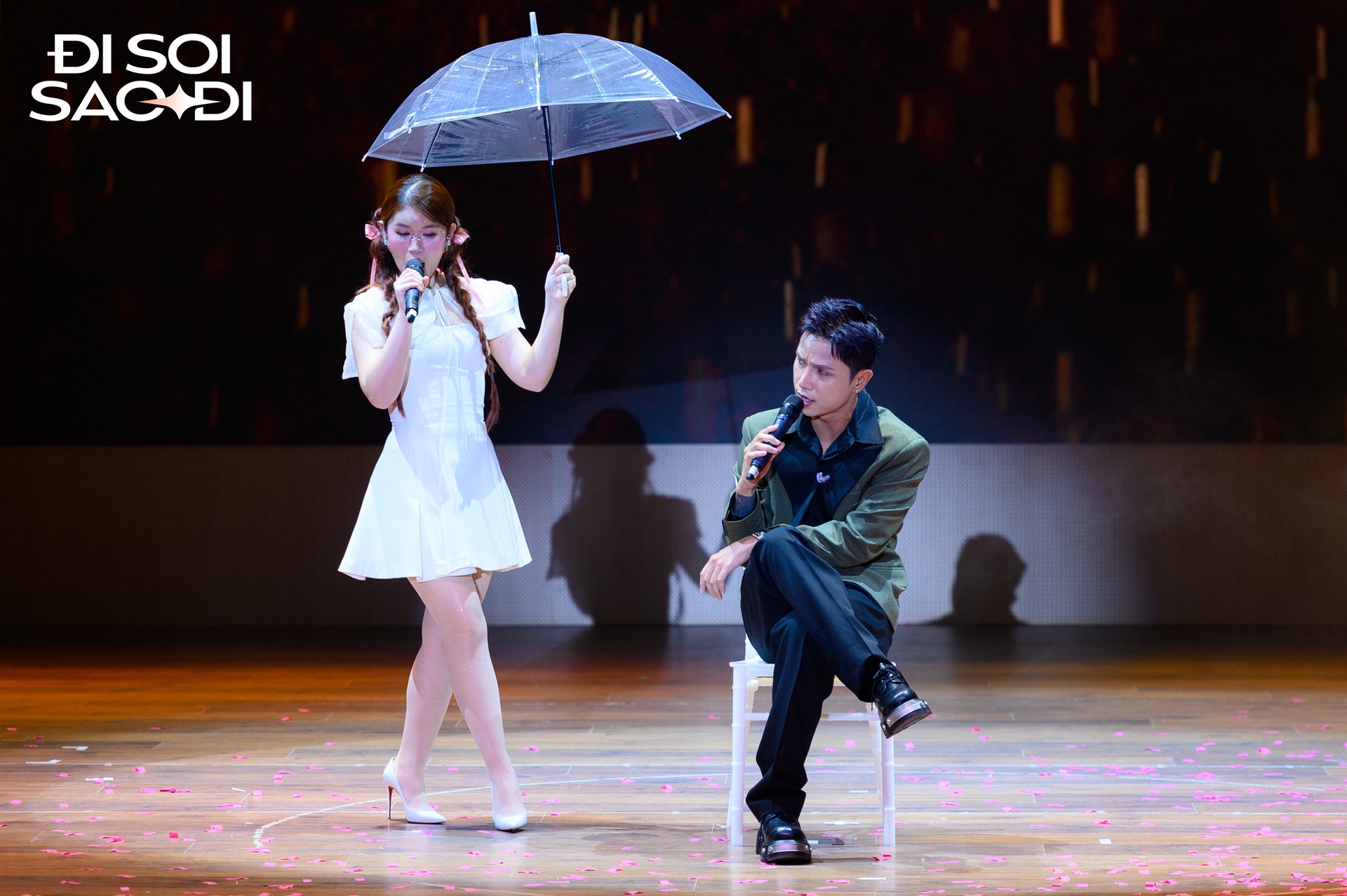 Ngọc Thanh Tâm công khai thân mật với Ngọc Thanh Tâm công khai thân mật với