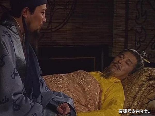 Nhìn thứ này trong cung Lưu thiện, Đặng Ngải chợt hiểu Gia Cát Lượng làm gì cũng không cứu nổi Thục Hán- Ảnh 2.