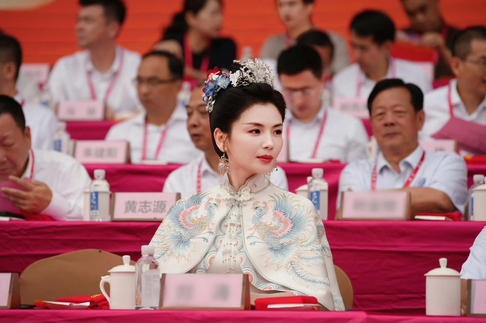 Mỹ nhân chỉ đóng 1 phim mà được tôn thờ suốt 13 năm, đẹp đến mức như thánh nữ xuyên không đến hiện đại- Ảnh 1.