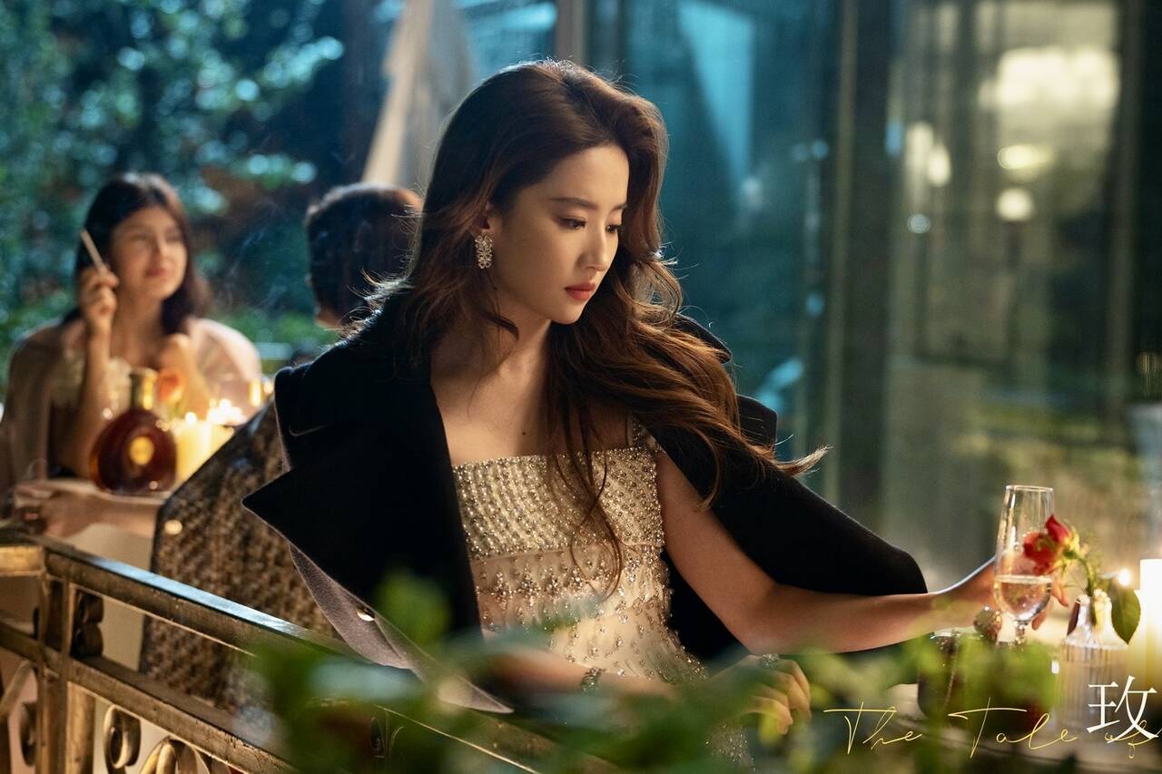 10 phim Trung Quốc chuyển thể hay hơn cả nguyên tác: Cày thâu đêm vẫn chưa đã, có phim xem cả chục lần- Ảnh 2.