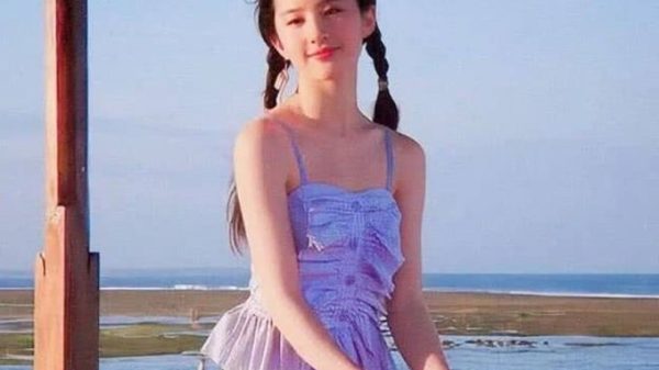 Hình ảnh của Lưu Diệc Phi thời trẻ bất ngờ viral trên mạng vì quá xinh đẹp luu diec phi thoi tre 20 4 srcejpg