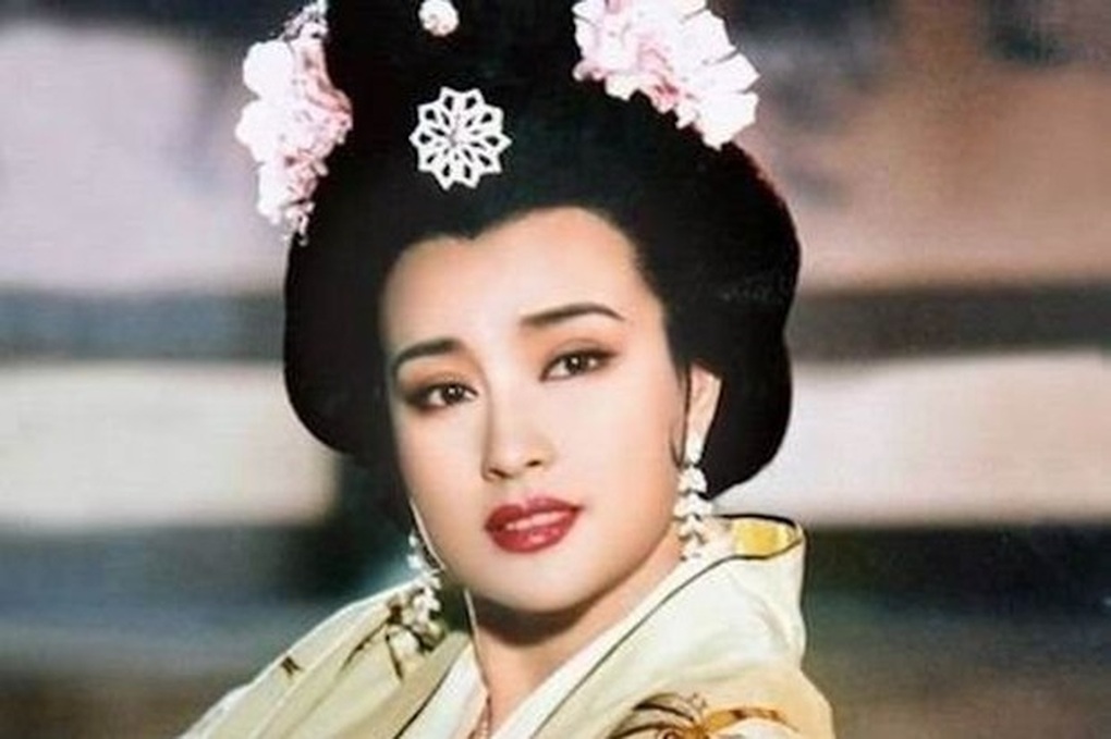 Nữ diễn viên học hành giỏi giang, tài năng phải ngồi tù 422 ngày: Cái kết mới bất ngờ- Ảnh 4.