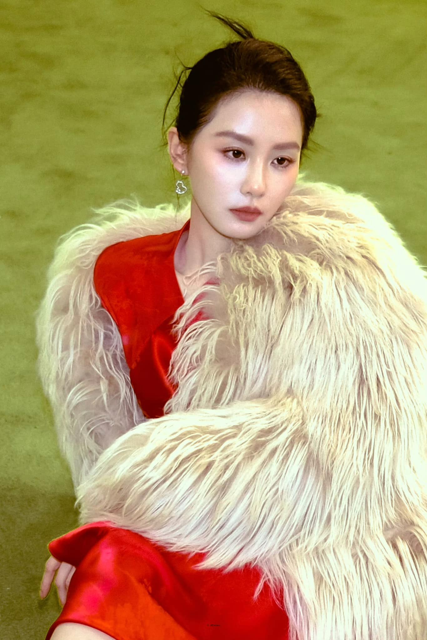 Nhan sắc giả dối của bản sao Lưu Diệc Phi- Ảnh 2. Nhan sắc giả dối của bản sao Lưu Diệc Phi- Ảnh 2.