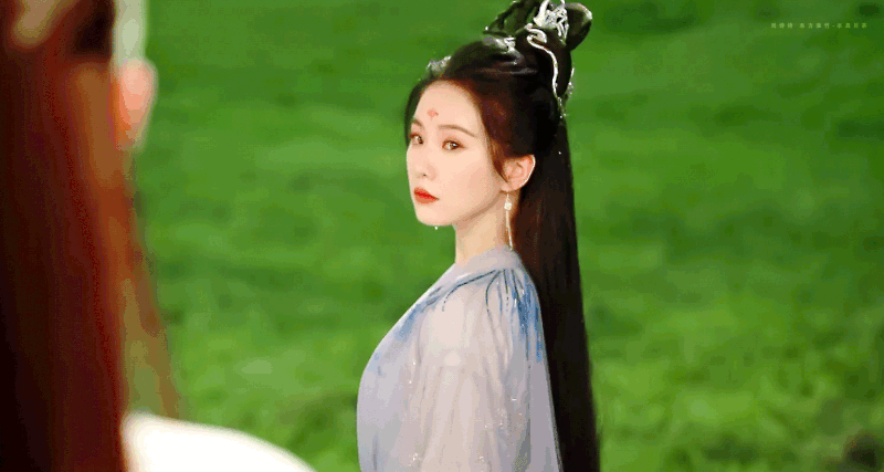 Phim cổ trang chưa chiếu đã bị chê nát nước, nữ chính đẹp mê mẩn nhưng ai nhìn cũng thấy mỏi cổ- Ảnh 2.