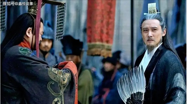 Lưu Bị trước khi chết phát hiện ra người đáng sợ nhất đang ẩn núp bên cạnh mình: Con trai đã bị giết oan- Ảnh 2.