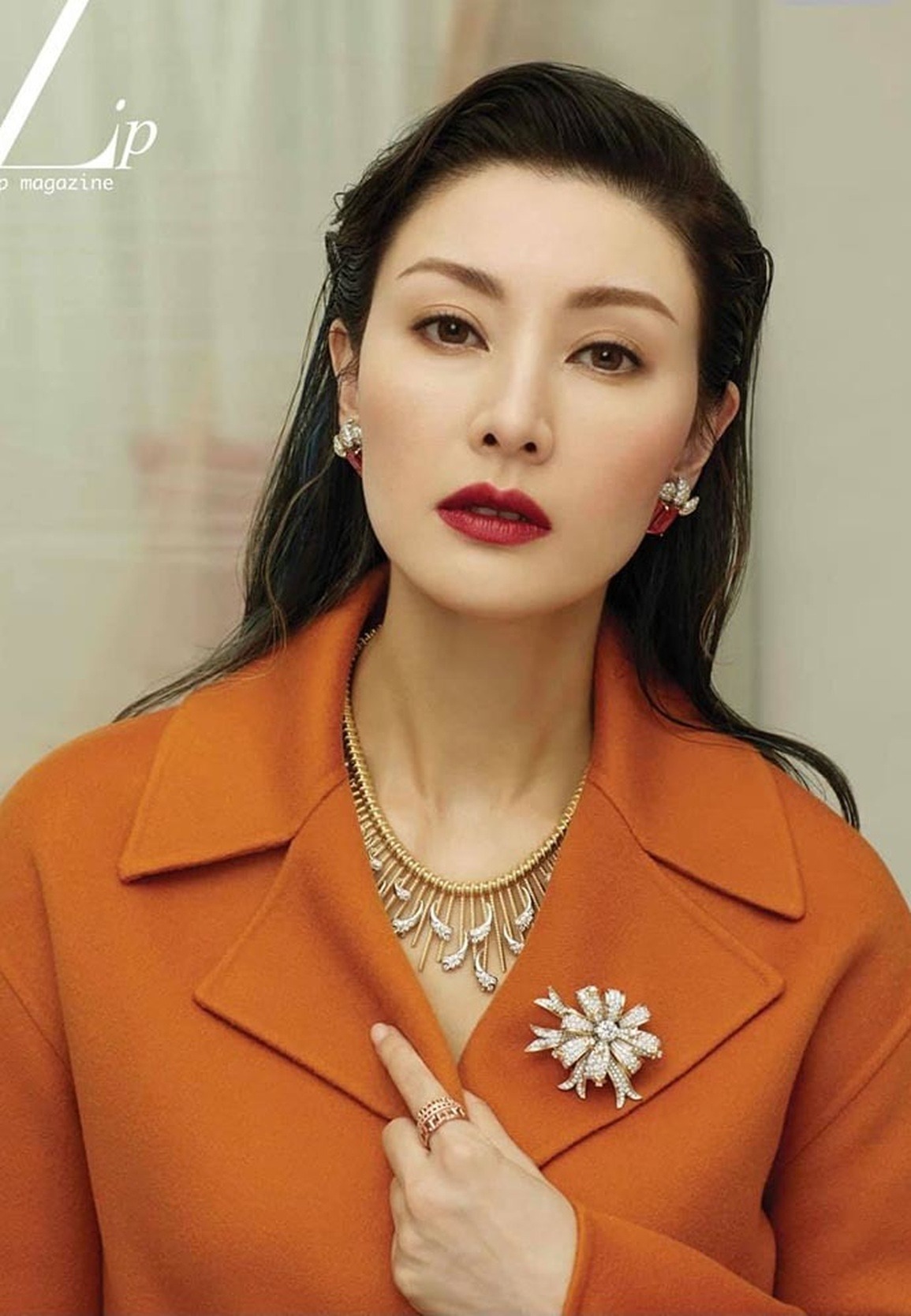 ly-gia-hanweibo8-1640941057456-1754727200838229880853-1754731794844-17547317952292045261503 "Hoa hậu tiểu tam" 7 năm quỳ lạy cha mẹ chồng tỷ phú vẫn không được hưởng 1 đồng thừa kế ly gia hanweibo8 1640941057456 1754727200838229880853 1754731794844 17547317952292045261503