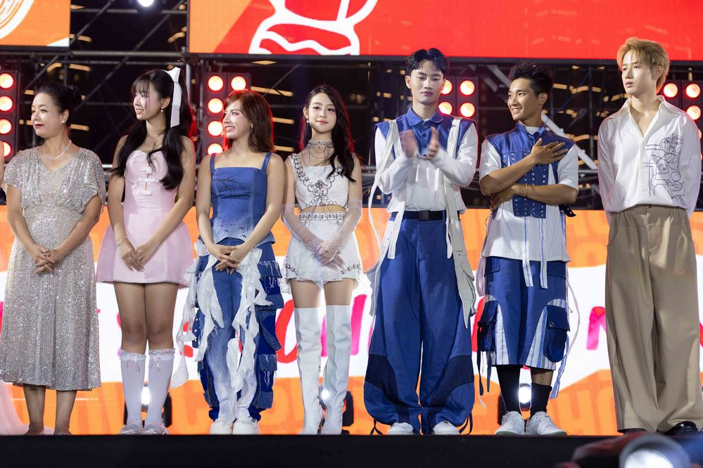 Cặp sao Việt bị đồn hẹn hò suốt 2 năm: Nhà gái là “nấm lùn” có 5 triệu fan, nhà trai cực đa tài- Ảnh 1.