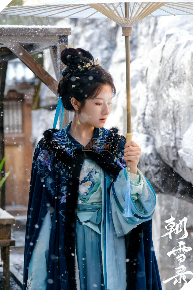 Lý Lan Địch tái xuất màn ảnh với bộ phim Triều Tuyết Lục, gây bão với nhan sắc thăng hạng và sự trưởng thành trong phong cách diễn.