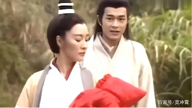 Thấy bóng của Tiểu Long Nữ, Khưu Xứ Cơ liền tha chết nàng: Hành động của Lý Mạc Sầu hé lộ lai lịch Cô Cô- Ảnh 4. Thấy bóng của Tiểu Long Nữ, Khưu Xứ Cơ liền tha chết nàng: Hành động của Lý Mạc Sầu hé lộ lai lịch Cô Cô- Ảnh 4.