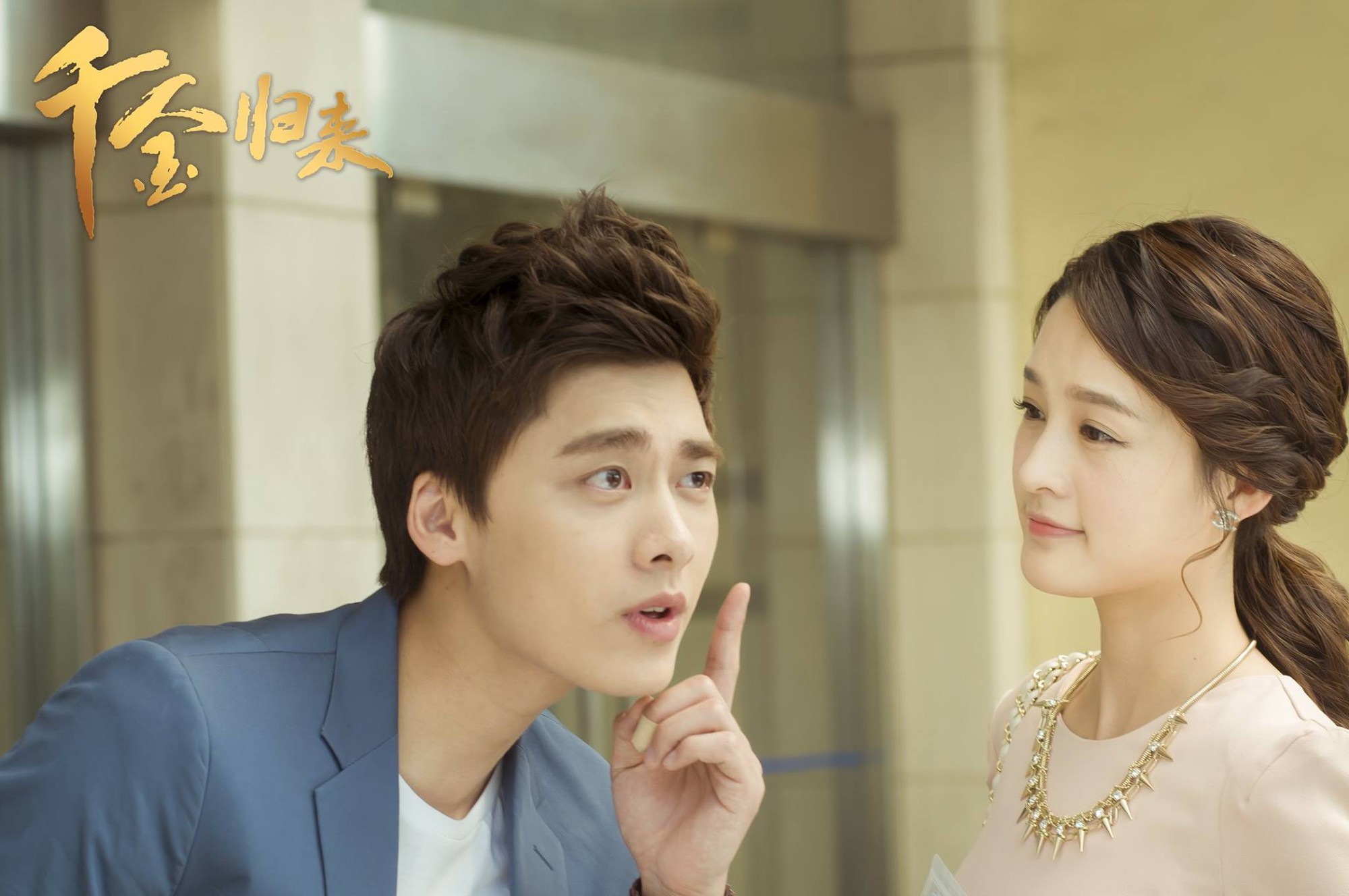 Mỹ nhân cứ đóng phim với ai là người đó bị đuổi khỏi showbiz, đẹp như thiên sứ nhưng đen đủi đủ đường- Ảnh 3. Mỹ nhân cứ đóng phim với ai là người đó bị đuổi khỏi showbiz, đẹp như thiên sứ nhưng đen đủi đủ đường- Ảnh 3.