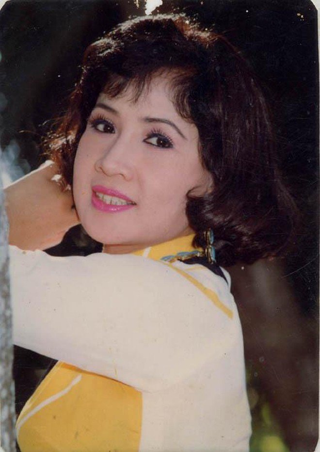 Nữ NSND sở hữu biệt thự gần 500m2 trung tâm TP.HCM, 20 tuổi đã mua ô tô- Ảnh 2. Nữ NSND sở hữu biệt thự gần 500m2 trung tâm TP.HCM, 20 tuổi đã mua ô tô- Ảnh 2.