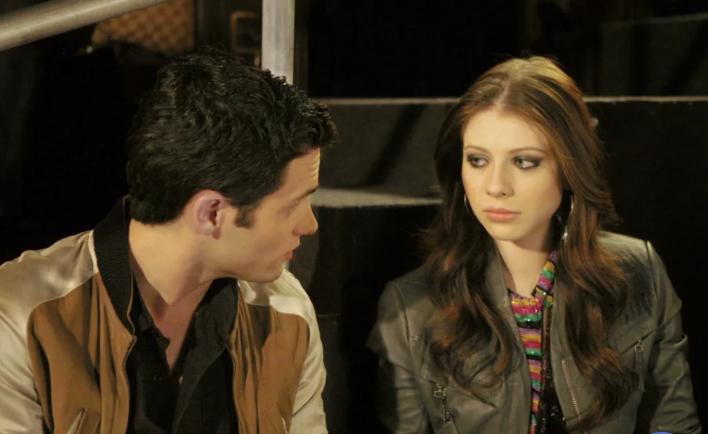 Bộ phim 18+ nóng bỏng nhất sự nghiệp của mỹ nhân Gossip Girl vừa qua đời- Ảnh 5. Bộ phim 18+ nóng bỏng nhất sự nghiệp của mỹ nhân Gossip Girl vừa qua đời- Ảnh 5.