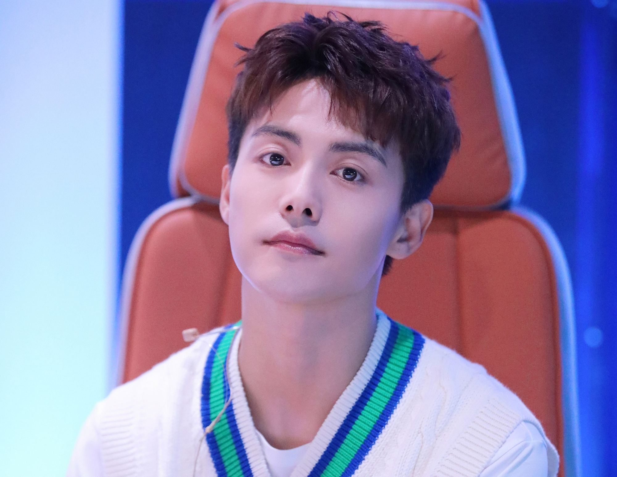 MXH náo loạn vì nam diễn viên