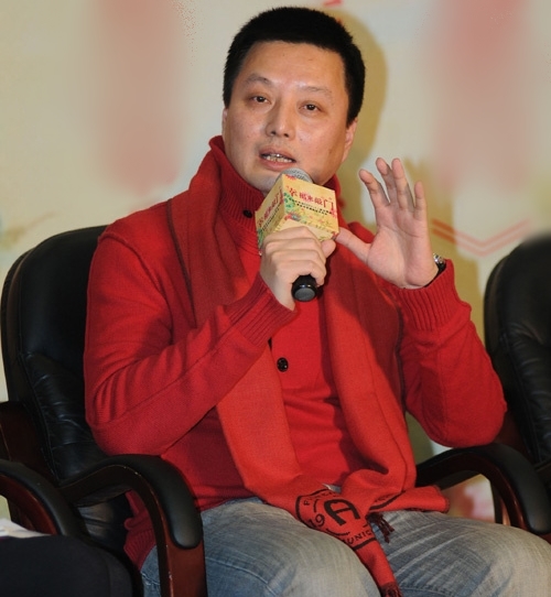 Nóng: Lộ danh tính đạo diễn cưỡng hiếp nữ diễn viên đình đám, bản án cho kẻ ác khiến khán giả phẫn nộ- Ảnh 1. Nóng: Lộ danh tính đạo diễn cưỡng hiếp nữ diễn viên đình đám, bản án cho kẻ ác khiến khán giả phẫn nộ- Ảnh 1.