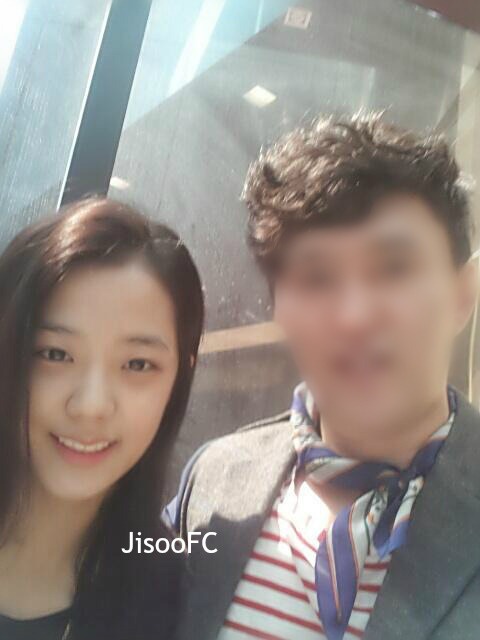 Ảnh mặt mộc gây sốc của BLACKPINK: Jisoo lão hóa, Lisa và Rosé kém sắc khó tin, Jennie thì sao?- Ảnh 16.