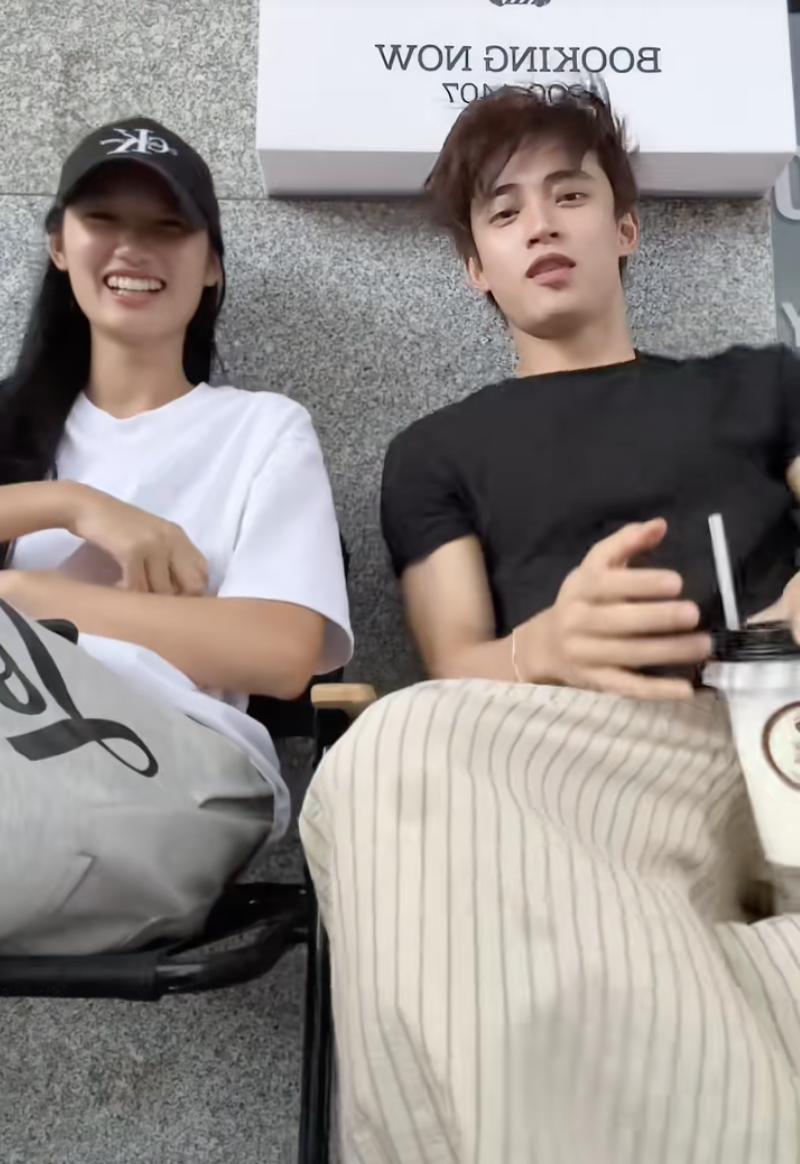 Á hậu Việt và bạn trai kém 10cm dính chặt như keo không rời hậu công khai hẹn hò- Ảnh 5.