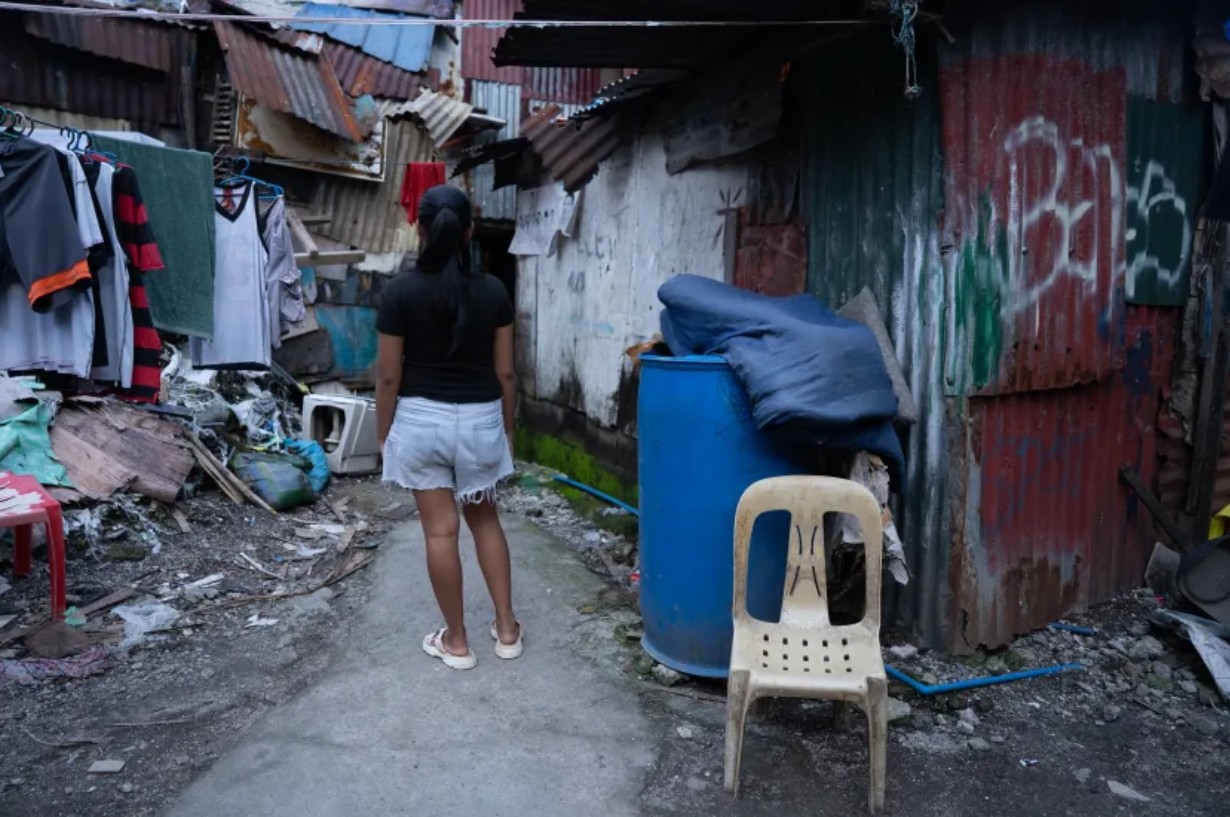 Cuộc đời bi kịch của những đứa trẻ sinh ra trẻ con: Cuộc đời bi kịch của những đứa trẻ sinh ra trẻ con: