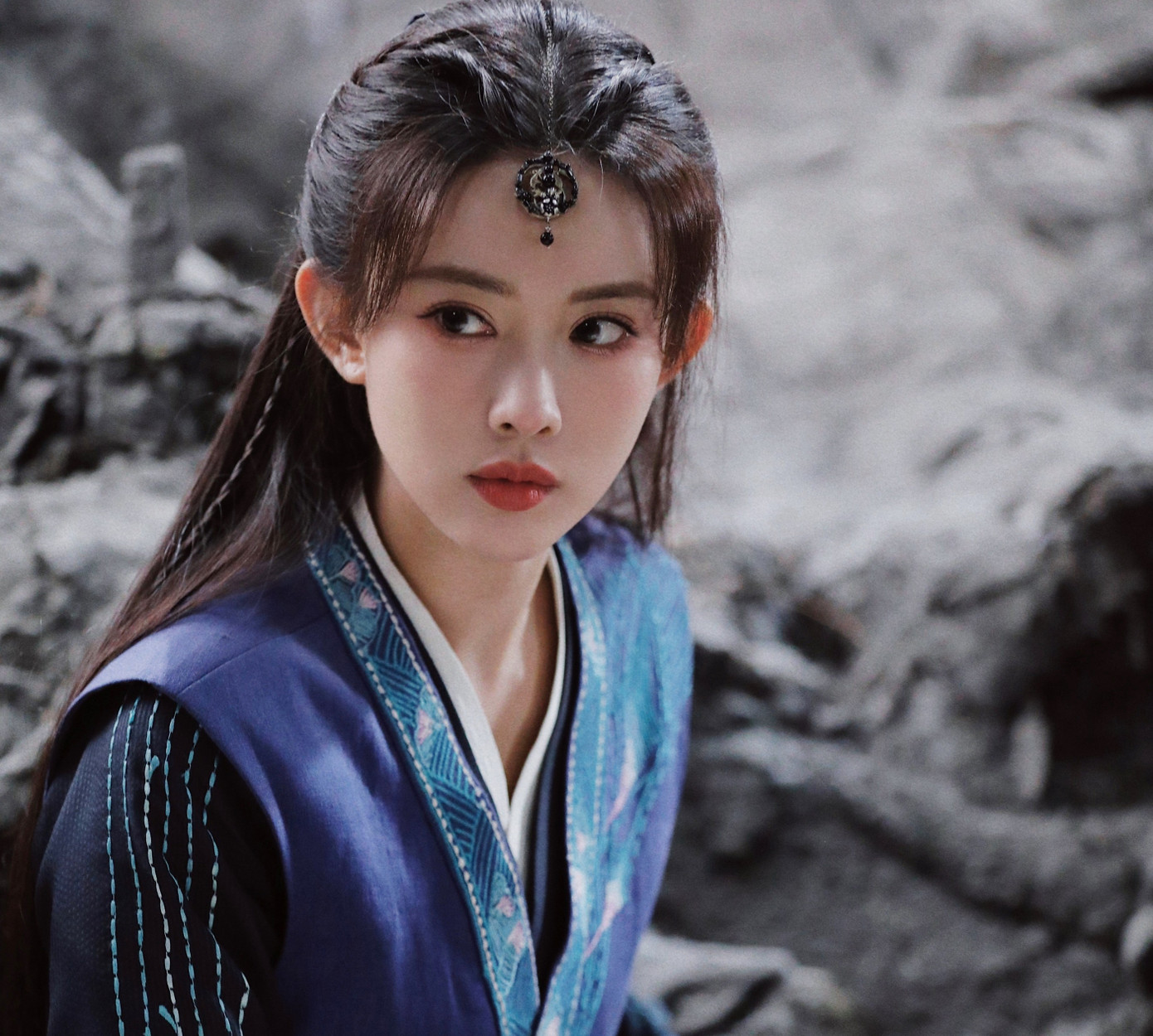 'Mai Siêu Phong' 2025 gây ấn tượng- Ảnh 5. 'Mai Siêu Phong' 2025 gây ấn tượng- Ảnh 5.