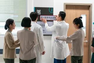 Cách Ju Ji Hoon lấy lại danh tiếng sau scandal ma túy- Ảnh 3. Cách Ju Ji Hoon lấy lại danh tiếng sau scandal ma túy- Ảnh 3.