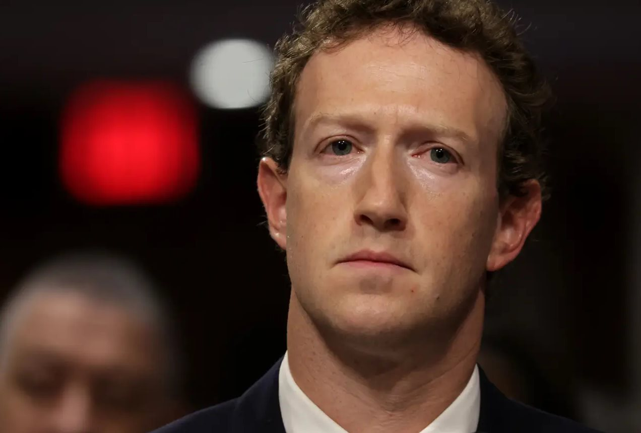 Mark Zuckerberg vừa sa thải 3.600 nhân viên vì ‘không cảm thấy tiếc khi mất đi’, giới công nghệ lo sợ đây là khởi đầu của làn sóng mất việc hàng loạt mới- Ảnh 1. Mark Zuckerberg vừa sa thải 3.600 nhân viên vì ‘không cảm thấy tiếc khi mất đi’, giới công nghệ lo sợ đây là khởi đầu của làn sóng mất việc hàng loạt mới- Ảnh 1.