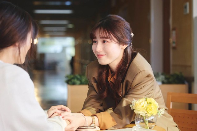 5,2 triệu người sốc visual mỹ nhân Cô Đi Mà Lấy Chồng Tôi bản Nhật, khuôn miệng cũng copy-paste từ truyện tranh là sao trời!- Ảnh 4.