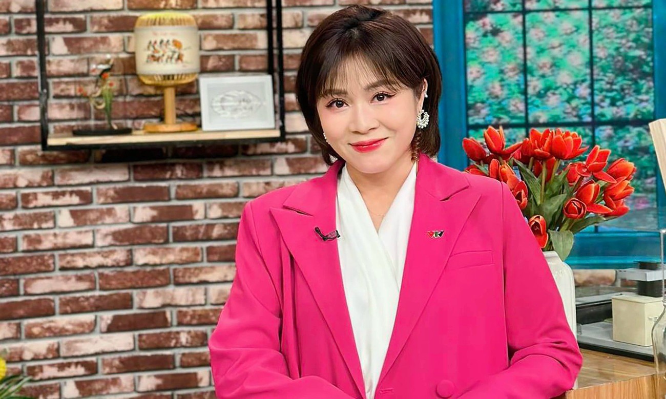 mc-hoang-linh-len-tieng-2-1752715162-823-width1300height779 Hoàng Linh nói sự việc ảnh hưởng tới danh dự, uy tín của Đài truyền hình Việt Nam.