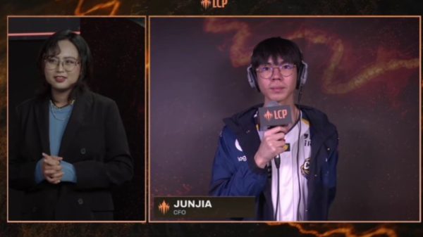 MC Minh Nghi tái xuất với màn dịch phỏng vấn tiếng Trung cực mượt mc minh nghi lcp 4jpg