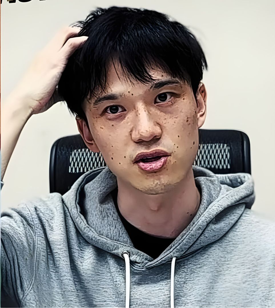 Tác Giả Rent-a-Girlfriend bị tố